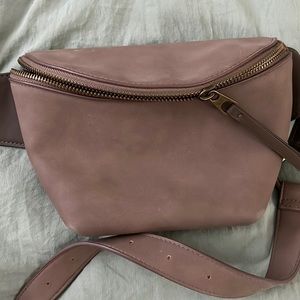 Universal Thread Fanny Pack